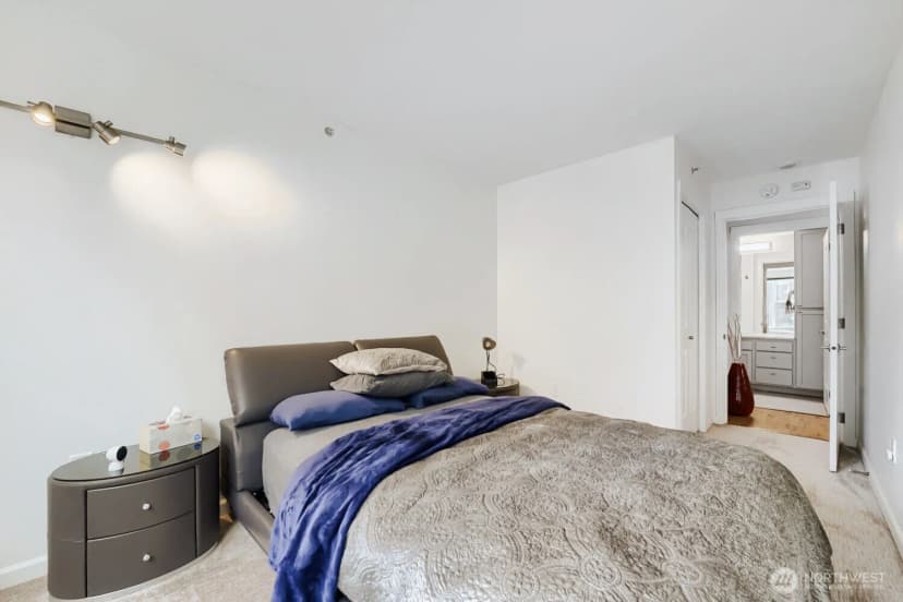 Property photo for 2607 Western Avenue #355, Seattle photo 12