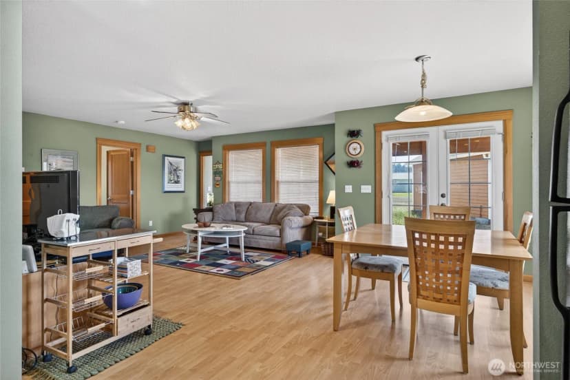 Property photo for 703 353rd Place, Ocean Park photo 12