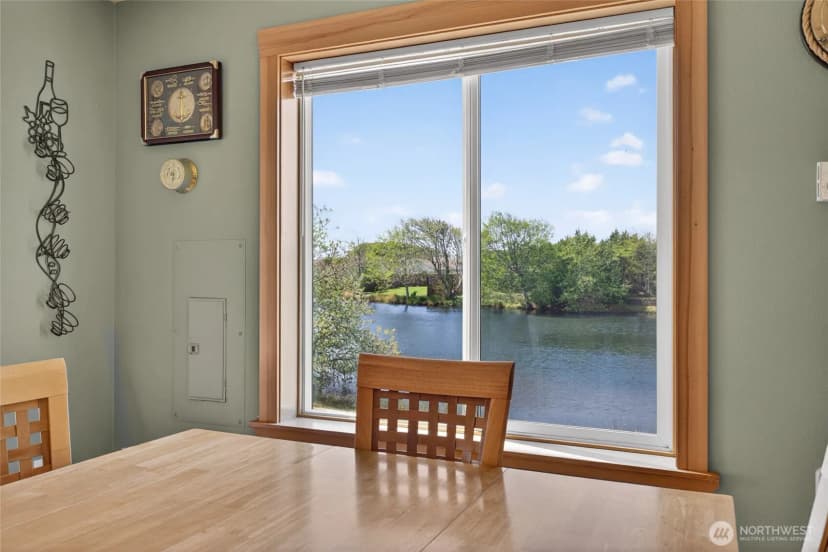 Property photo for 703 353rd Place, Ocean Park photo 21