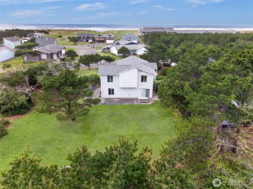 Property photo for 35406 G Street, Ocean Park photo 4