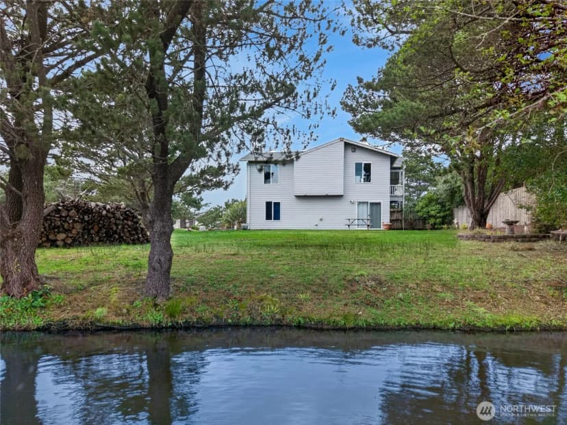 Property photo for 35406 G Street, Ocean Park photo 3