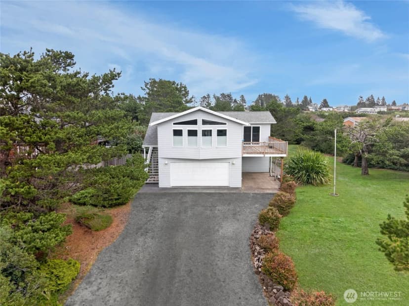 Property photo for 35406 G Street, Ocean Park