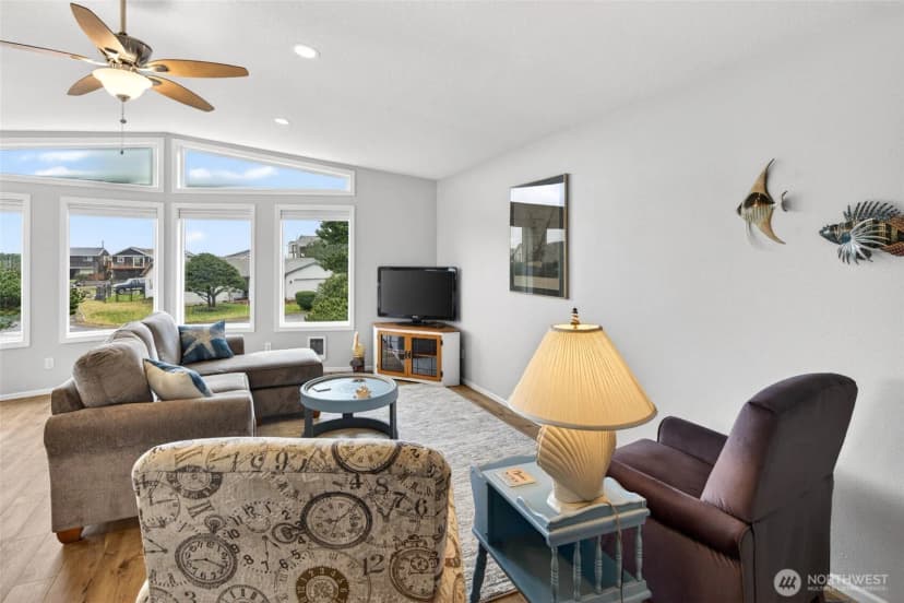 Property photo for 35406 G Street, Ocean Park photo 15