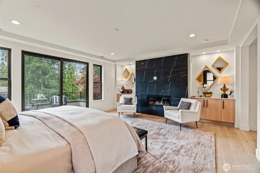 Property photo for 11021 Ne 14th Street, Bellevue photo 15