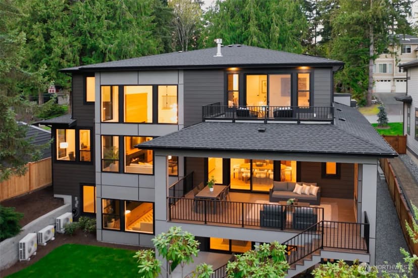 Property photo for 11021 Ne 14th Street, Bellevue photo 37