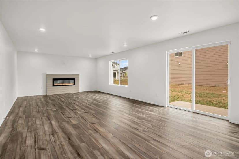 Property photo for 112 Willowbrook Drive, Chehalis photo 6