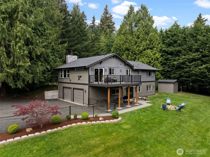 Property photo for 12915 Hallstrom Drive Nw, Gig Harbor photo 3