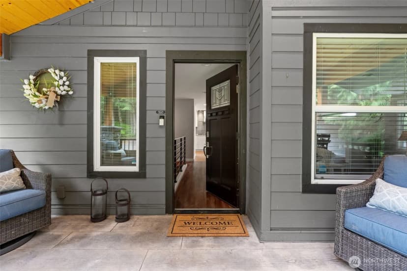 Property photo for 12915 Hallstrom Drive Nw, Gig Harbor photo 5