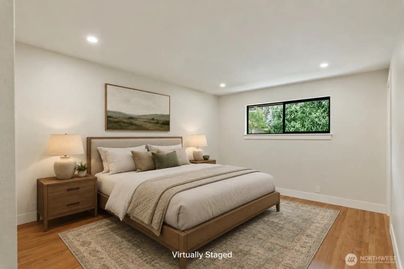 Property photo for 2425 Nw Blue Ridge Drive, Seattle photo 14