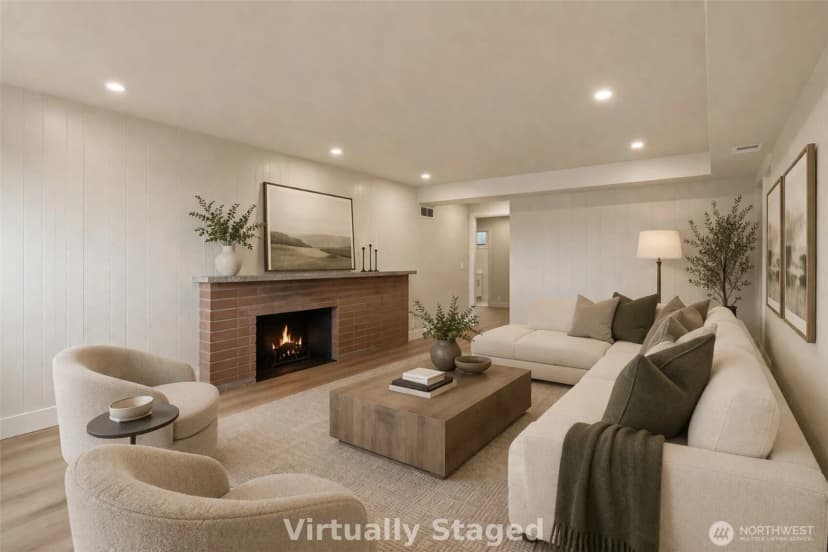 Property photo for 2425 Nw Blue Ridge Drive, Seattle photo 18