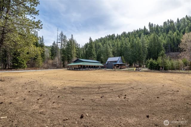 Property photo for 11090 Wending Lane, Leavenworth photo 3