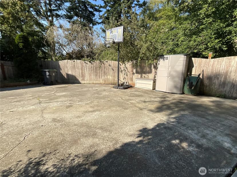 Property photo for 2260 Darvic Place, Oak Harbor photo 29
