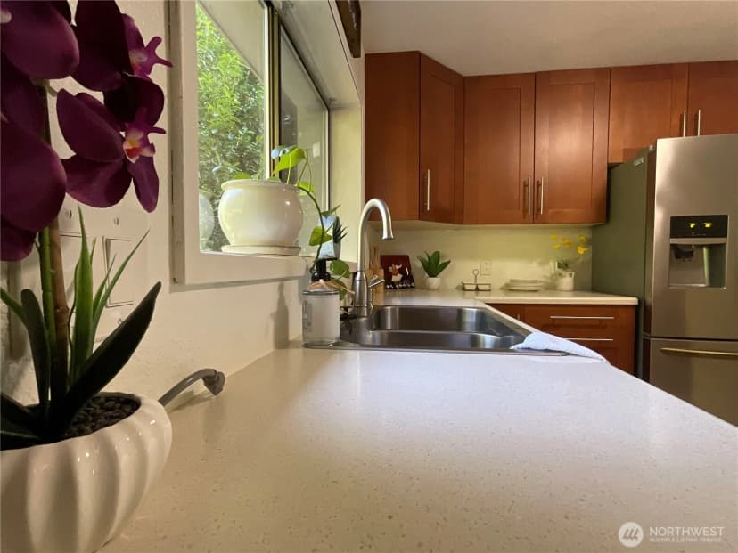 Property photo for 2260 Darvic Place, Oak Harbor photo 14