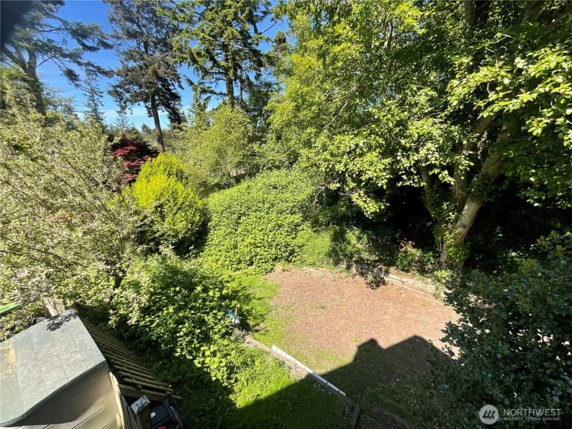 Property photo for 2260 Darvic Place, Oak Harbor photo 35