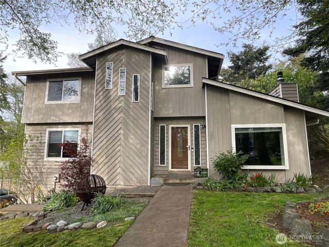 Property photo for 2260 Darvic Place, Oak Harbor