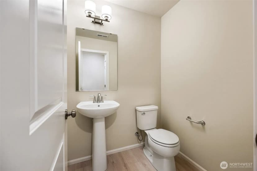 Property photo for 128 Pine Hollow Drive, Chehalis photo 6