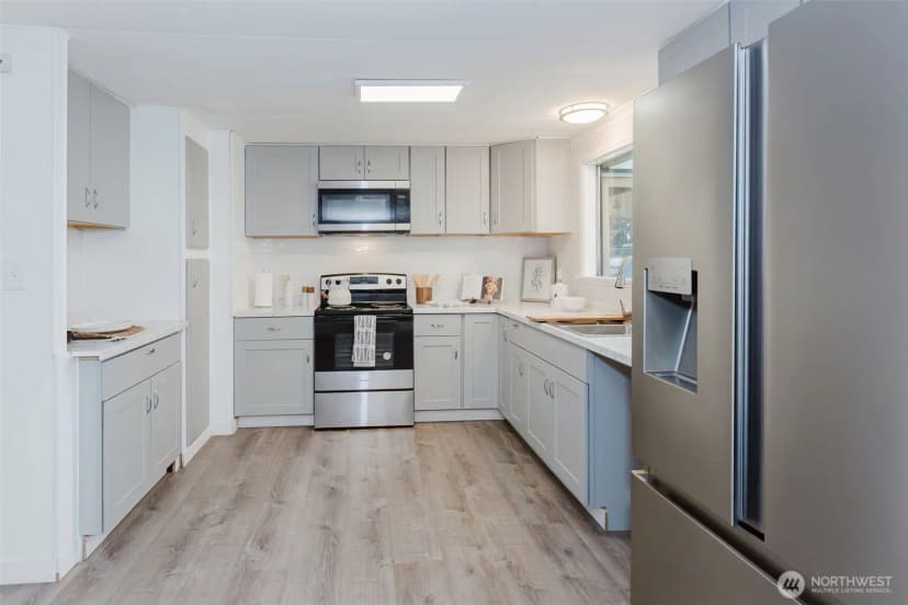 Property photo for 16300 State Highway 305 Ne #94, Poulsbo photo 7
