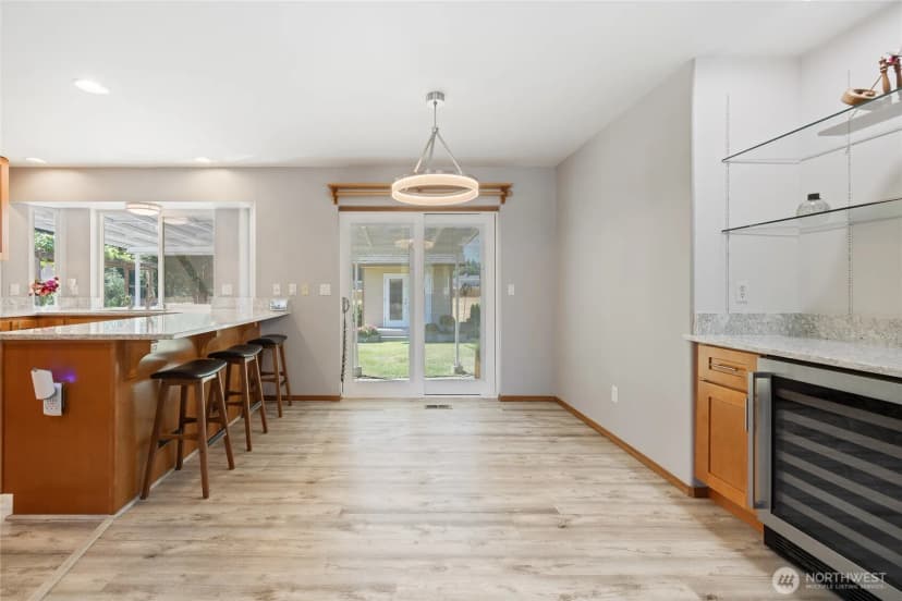 Property photo for 4004 50th Street Ct E, Tacoma photo 15