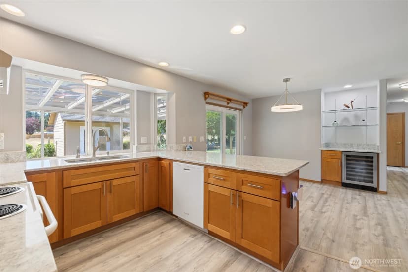 Property photo for 4004 50th Street Ct E, Tacoma photo 13