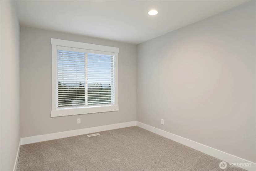 Property photo for 7574 S 130th Place, Seattle photo 15
