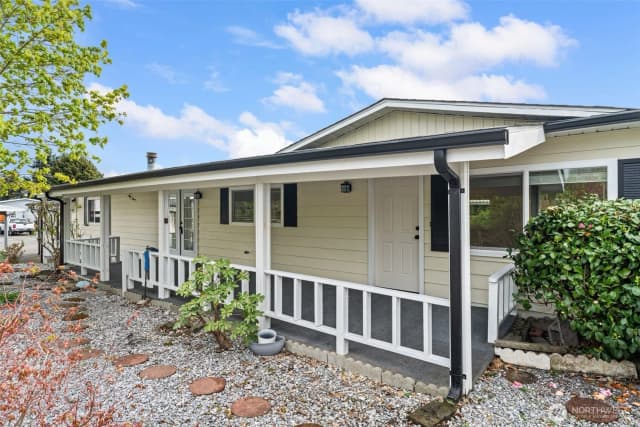 Property photo for 1402 22nd Street Ne #235, Auburn