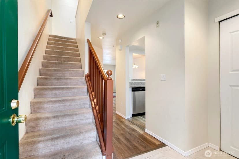 Property photo for 1825 S 330th Street #e7, Federal Way photo 11