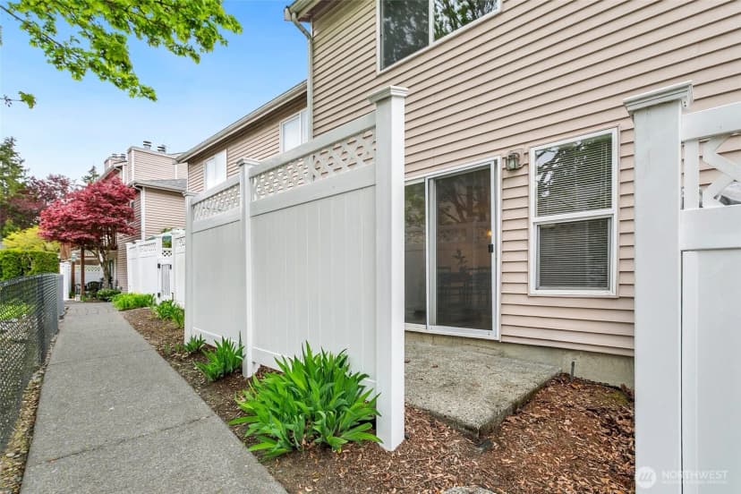 Property photo for 1825 S 330th Street #e7, Federal Way photo 21