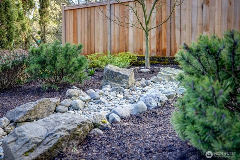 Property photo for 3629 35th Avenue W, Seattle photo 39