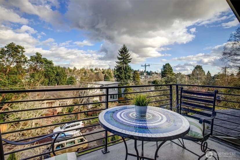 Property photo for 3629 35th Avenue W, Seattle photo 19