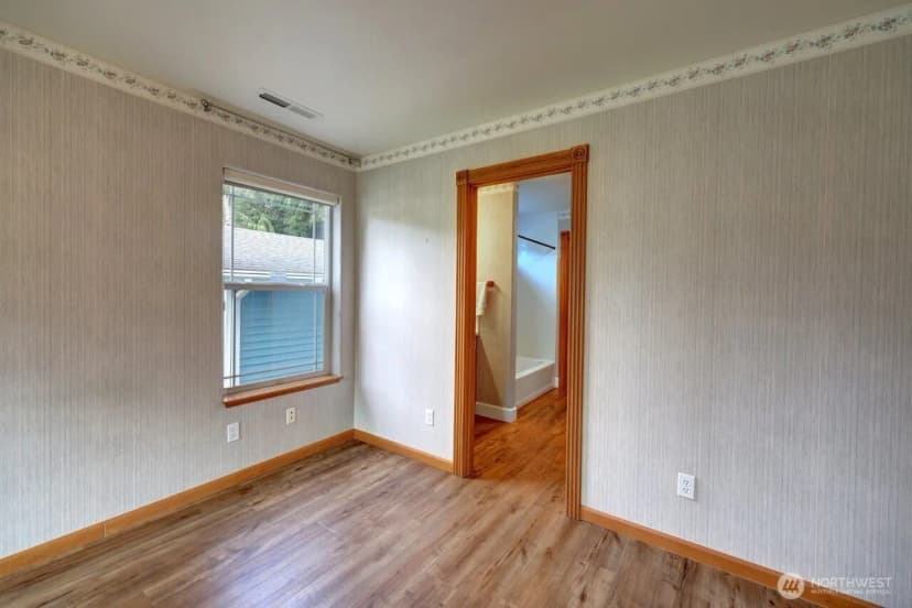 Property photo for 32204 T Place, Ocean Park photo 10