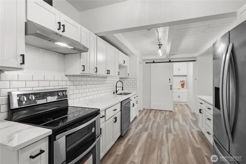 Property photo for 9419 Bridge Road Se, Mc Kenna photo 10