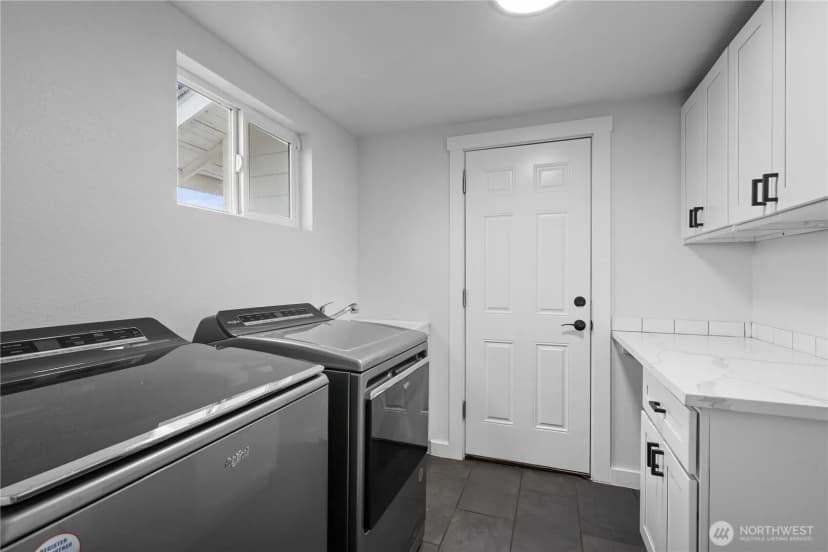 Property photo for 9419 Bridge Road Se, Mc Kenna photo 20