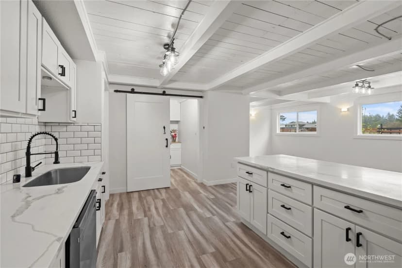 Property photo for 9419 Bridge Road Se, Mc Kenna photo 9