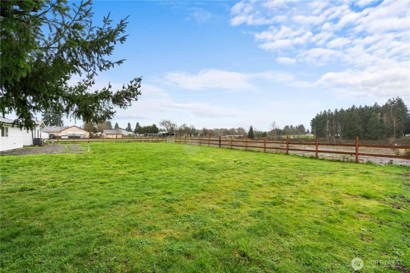Property photo for 9419 Bridge Road Se, Mc Kenna photo 23
