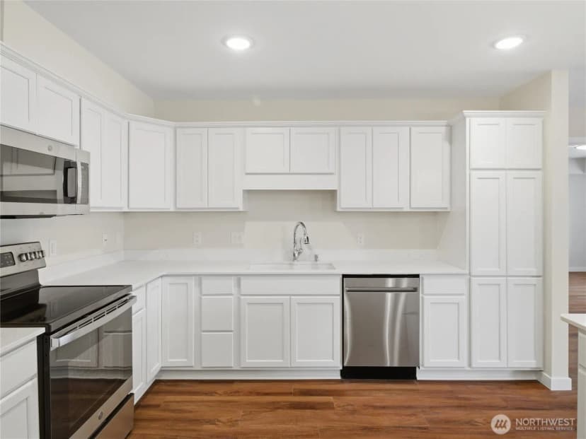 Property photo for 3803 17th Street Sw #216, Puyallup photo 11