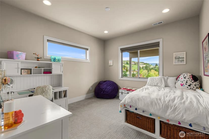Property photo for 854 Autumn Crest Drive, Wenatchee photo 29