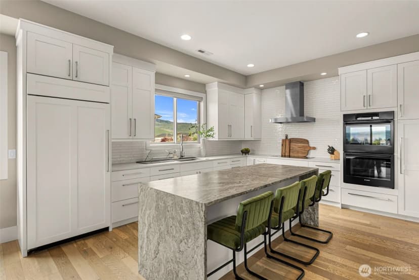 Property photo for 854 Autumn Crest Drive, Wenatchee photo 13