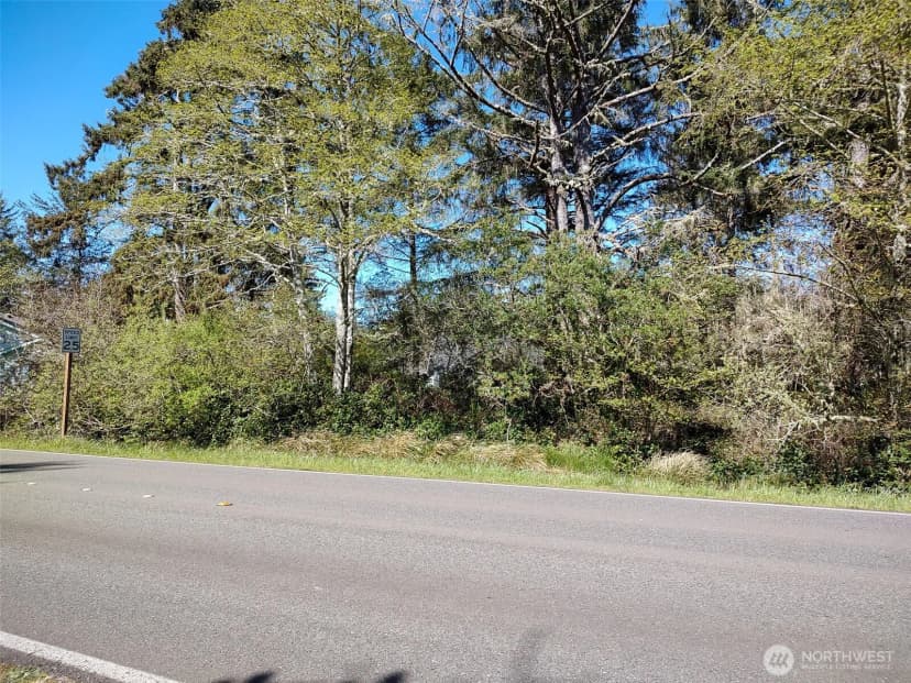 Property photo for 374 Mt Olympus Avenue Se, Ocean Shores photo 4