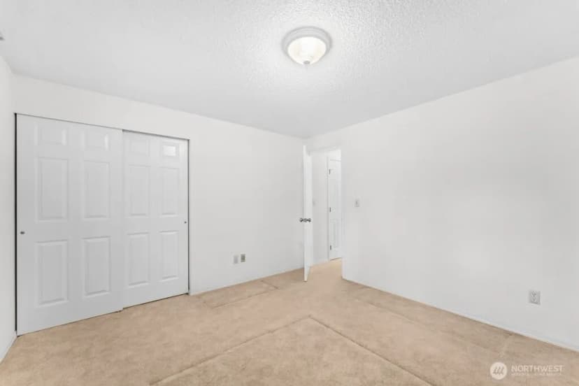Property photo for 15714 64th Avenue Ct E, Puyallup photo 14