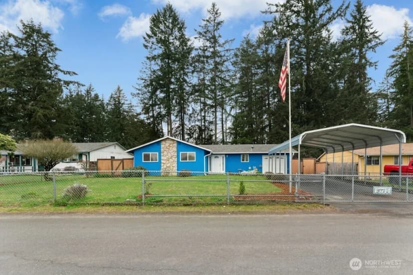 Property photo for 15714 64th Avenue Ct E, Puyallup photo 2