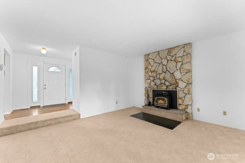 Property photo for 15714 64th Avenue Ct E, Puyallup photo 7