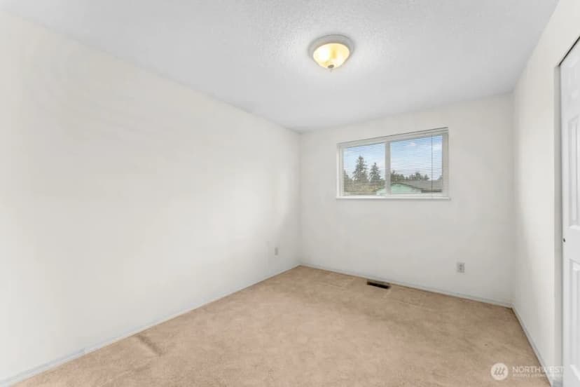 Property photo for 15714 64th Avenue Ct E, Puyallup photo 15
