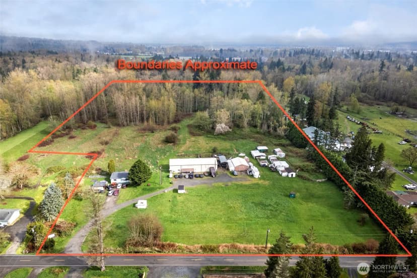 Property photo for 2325 116th Street Ne, Tulalip photo 3