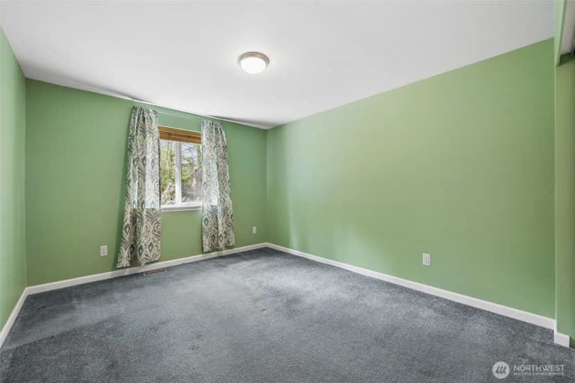 Property photo for 10410 357th Street E, Eatonville photo 13