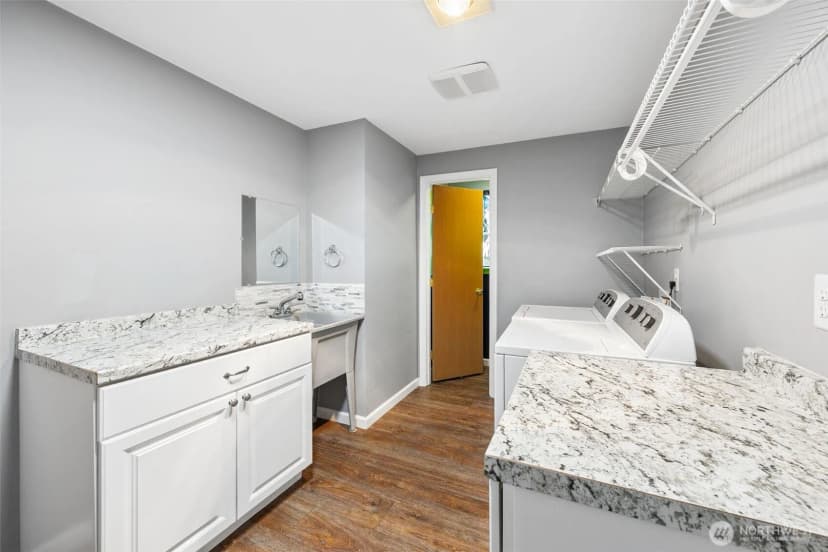 Property photo for 10410 357th Street E, Eatonville photo 18