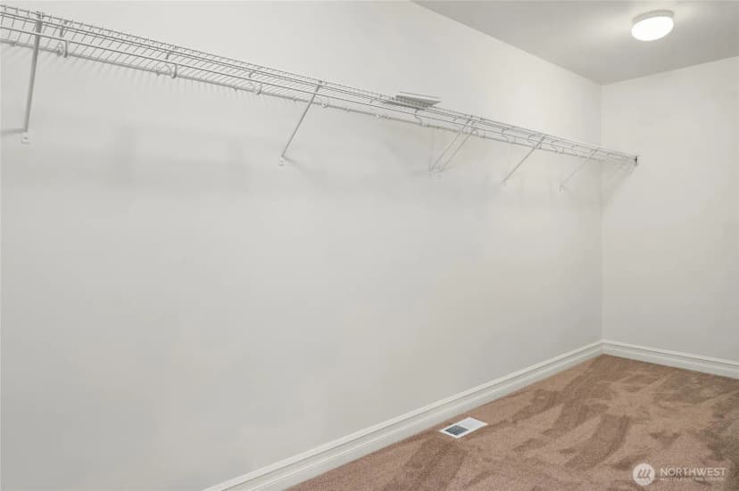 Property photo for 2455 30th Avenue Ne, Issaquah photo 33