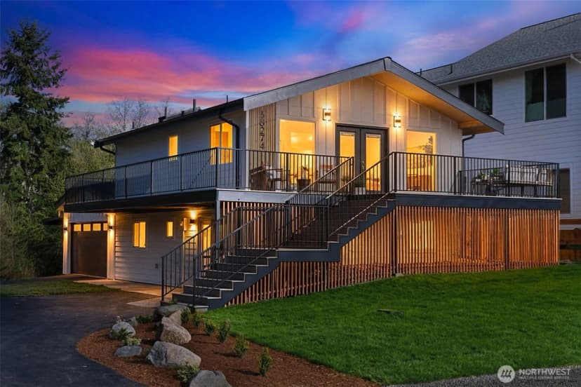 Property photo for 38274 Vista Key Drive Ne, Hansville
