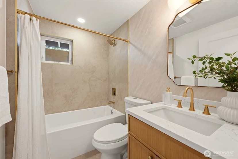 Property photo for 38274 Vista Key Drive Ne, Hansville photo 24
