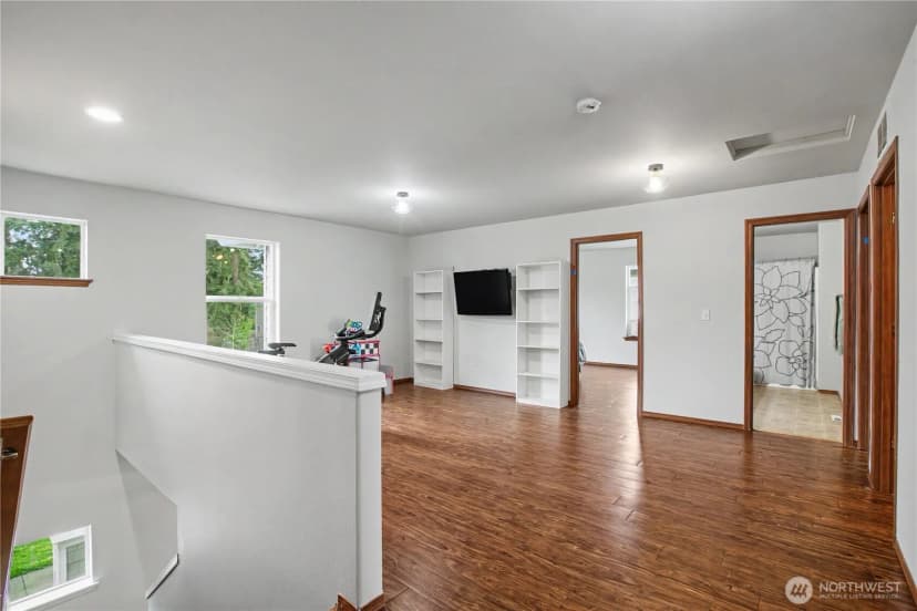 Property photo for 20221 52nd Avenue E, Spanaway photo 18