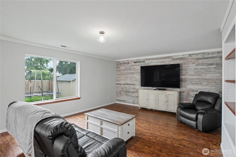 Property photo for 20221 52nd Avenue E, Spanaway photo 15